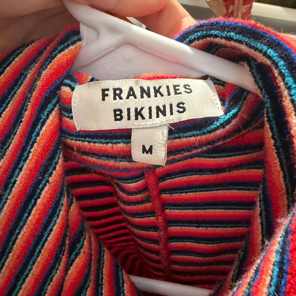 Frankie’s bikinis rose romper sunset stripe - Picture 3 of 4